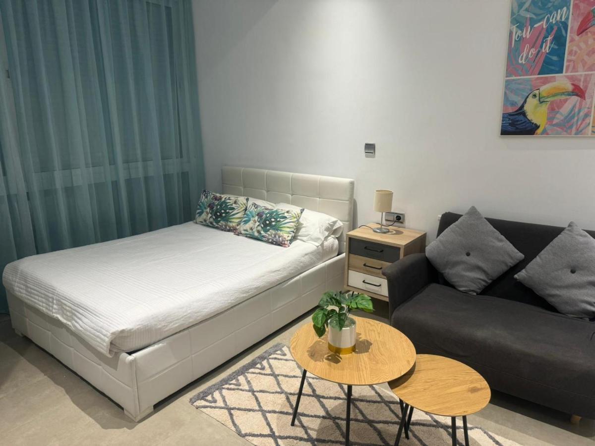 Estudio En Torremolinos Con Piscina Esterno foto